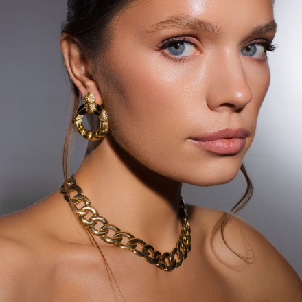 Позолоченные винтажные клипсы Swarovski с кристаллами и эмалью