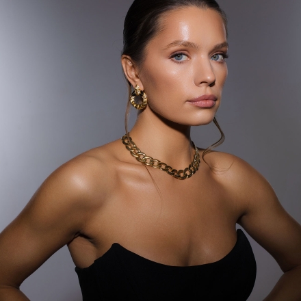 Позолоченные винтажные клипсы Swarovski с кристаллами и эмалью